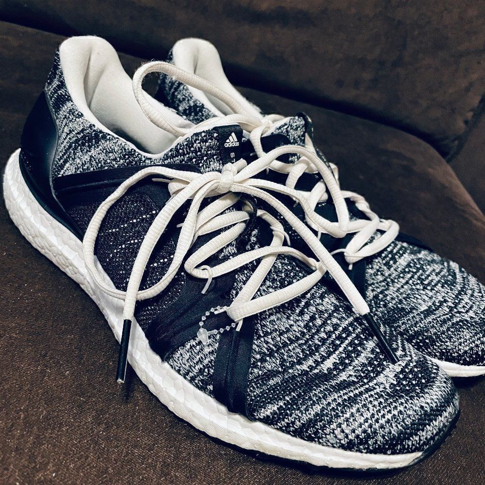 ADIDAS Stella McCartney X Womens OREO UltraBoost Parley 8.5 US 40 2/…